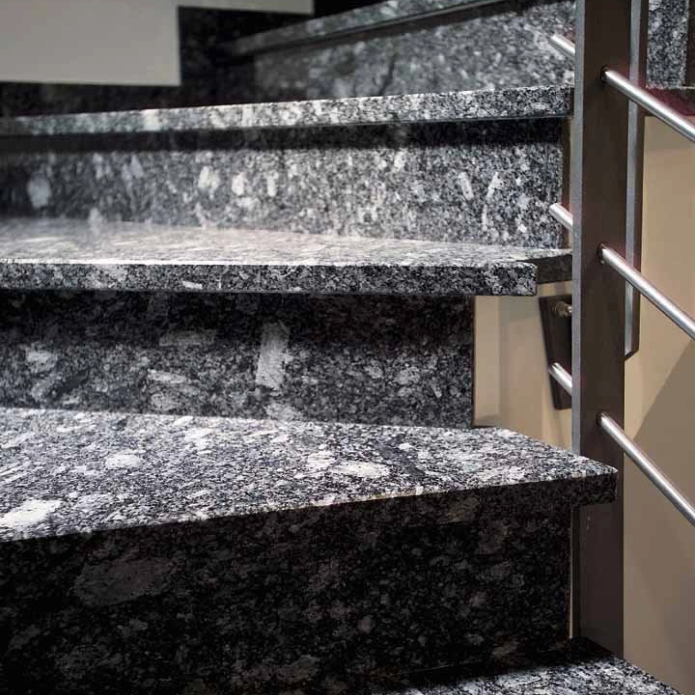 Azul Noche Granite